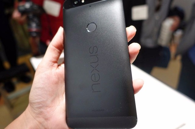 谷歌首部金属机身手机 Nexus6P真机图赏